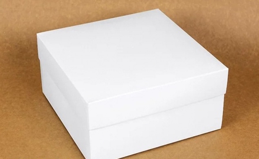 Подарочная коробка White 20х20х10 см